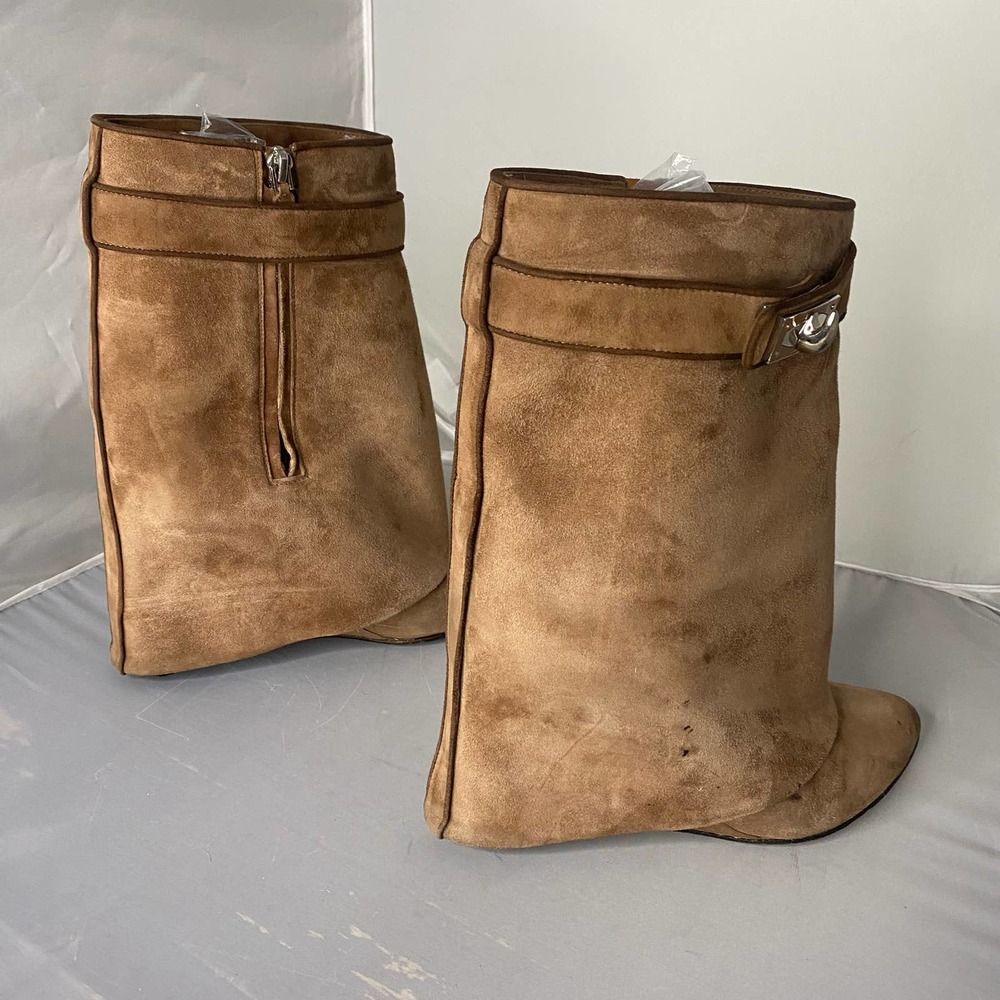 Givenchy Shark Tooth Foldover Wedge Boots 10 - Picture 9 of 14